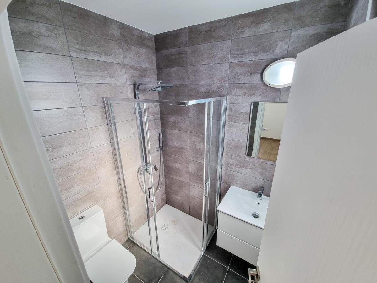 Lucky Strike Apartment Paralimni Exterior photo
